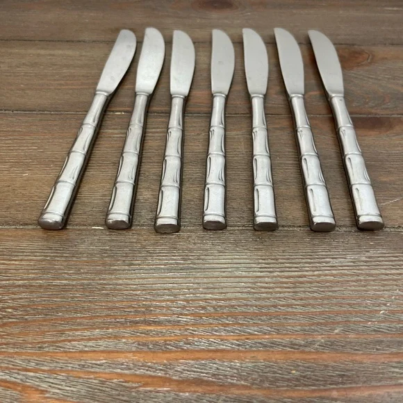 Rebacraft Reed & Barton Stainless Bamboo Flatware Oval Handle 7 Butter Knives